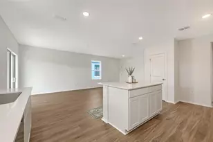 4410 Hawthorn Ave, Parrish, FL 34219 - Photo 5