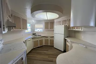 6710 36th Ave E, Palmetto, FL 34221 - Photo 13