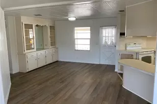 6710 36th Ave E, Palmetto, FL 34221 - Photo 17
