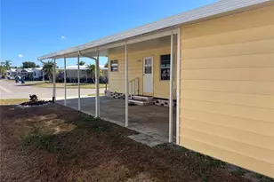 6710 36th Ave E, Palmetto, FL 34221 - Photo 9