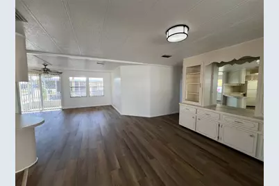 6710 36th Avenue E #103, Palmetto, FL 34221 - Photo 11