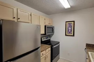 4028 Crockers Lake Blvd, Sarasota, FL 34238 - Photo 5