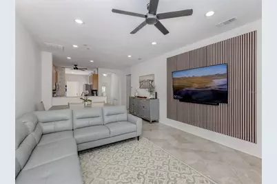 688 Back Nine Drive, Venice, FL 34285 - Photo 13