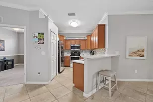 111 Babbling Brook Run, Bradenton, FL 34212 - Photo 9