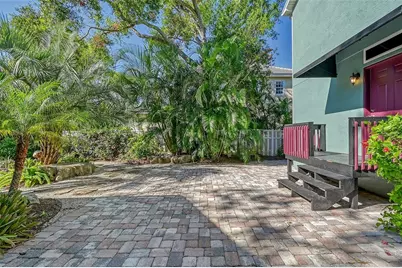 1732 Hillview Street, Sarasota, FL 34239 - Photo 35
