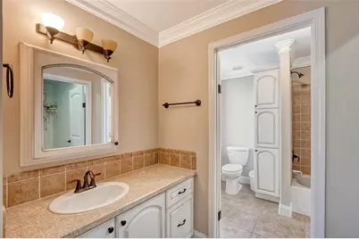 1732 Hillview Street, Sarasota, FL 34239 - Photo 27