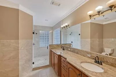 1732 Hillview Street, Sarasota, FL 34239 - Photo 17