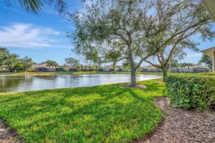 3811 Bridlecrest Ln, Bradenton, FL 34209 - Photo 7
