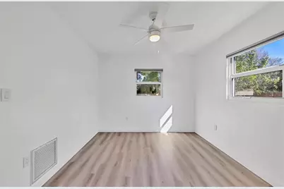 2435 Eugene Street, Sarasota, FL 34231 - Photo 25