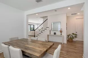 10167 Milky Way Cir, Sarasota, FL 34241 - Photo 5