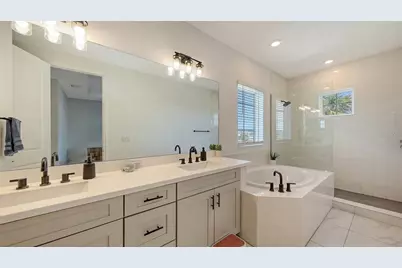 10167 Milky Way Circle, Sarasota, FL 34241 - Photo 11