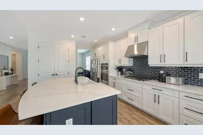 10167 Milky Way Circle, Sarasota, FL 34241 - Photo 7