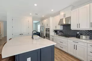 10167 Milky Way Cir, Sarasota, FL 34241 - Photo 7