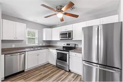 1925 34th Avenue E, Bradenton, FL 34208 - Photo 13