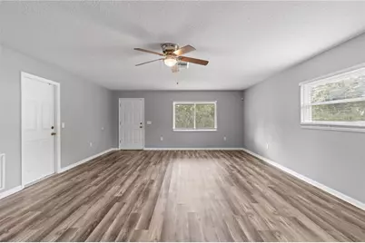 1925 34th Avenue E, Bradenton, FL 34208 - Photo 11