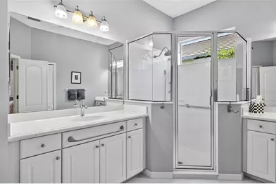 14361 Stirling Drive, Lakewood Ranch, FL 34202 - Photo 23