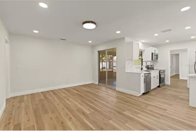 2186 Waterside Drive, Clearwater, FL 33764 - Photo 9