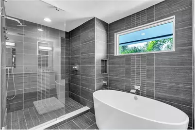 701 Tyler Drive, Sarasota, FL 34236 - Photo 29