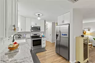 1053 66th Ave S, Saint Petersburg, FL 33705 - Photo 5
