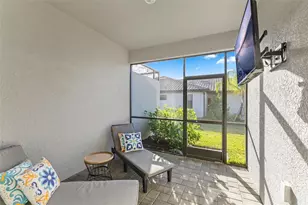 5504 Sapphire Stone Cv, Bradenton, FL 34211 - Photo 9