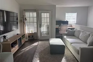 8809 Manor Loop, Lakewood Ranch, FL 34202 - Photo 5