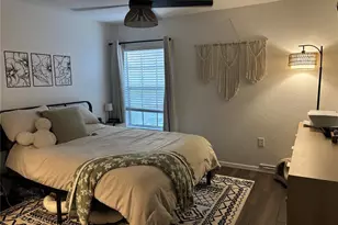 8809 Manor Loop, Lakewood Ranch, FL 34202 - Photo 5