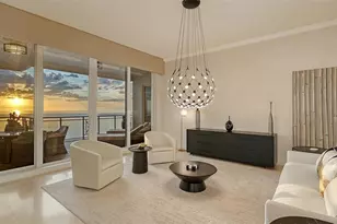 2052 Benjamin Franklin Dr, Sarasota, FL 34236 - Photo 5