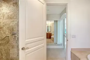 464 Golden Gate Point, Sarasota, FL 34236 - Photo 27