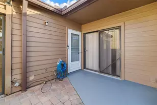 4460 Winston Ln N, Sarasota, FL 34235 - Photo 9