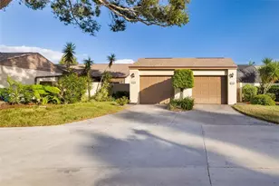 4460 Winston Ln N, Sarasota, FL 34235 - Photo 3