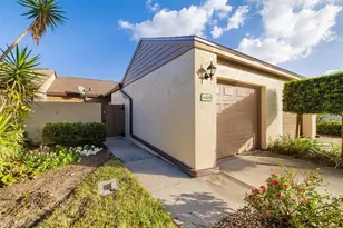 4460 Winston Ln N, Sarasota, FL 34235 - Photo 5