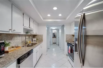 11483 SW 109 Road #2E, Miami, FL 33176 - Photo 5