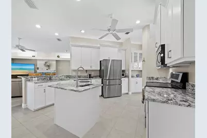 6643 Butlers Crest Drive, Bradenton, FL 34203 - Photo 13