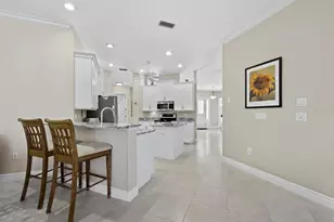 6643 Butlers Crest Dr, Bradenton, FL 34203 - Photo 9