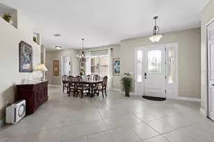 6643 Butlers Crest Dr, Bradenton, FL 34203 - Photo 5