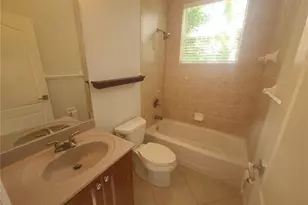 185 Wading Bird Dr, Venice, FL 34292 - Photo 9