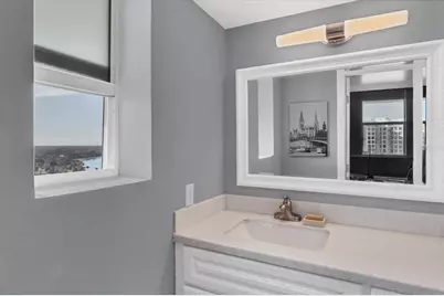 101 S Gulfstream Avenue #15E, Sarasota, FL 34236 - Photo 15