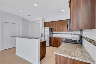 11842 Forest Park Cir, Bradenton, FL 34211 - Photo 17