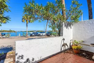 1585 Tarpon Center Dr, Venice, FL 34285 - Photo 23