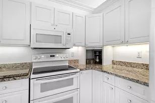 1585 Tarpon Center Dr, Venice, FL 34285 - Photo 19