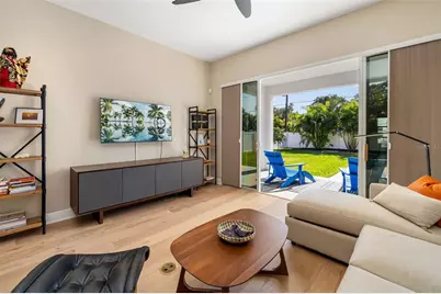 2576 Wood Street, Sarasota, FL 34237 - Photo 9