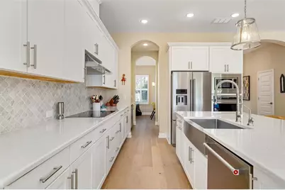 2576 Wood Street, Sarasota, FL 34237 - Photo 19