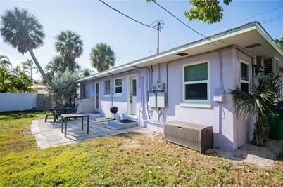 211 77th Street #East Unit, Holmes Beach, FL 34217 - Photo 17