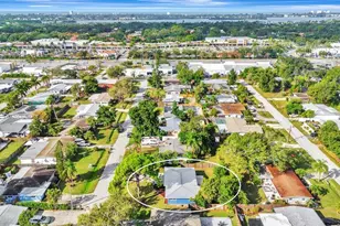 2127 Lee Ln, Sarasota, FL 34231 - Photo 3