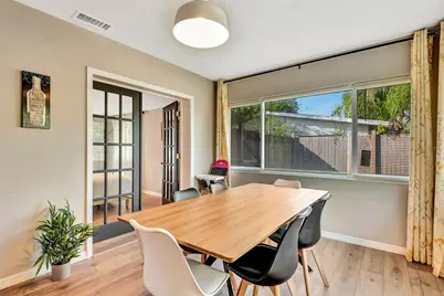 2127 Lee Lane, Sarasota, FL 34231 - Photo 11