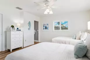 5348 Shadow Lawn Dr, Sarasota, FL 34242 - Photo 19