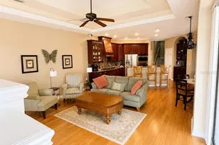 6828 Honeysuckle Trail, Lakewood Ranch, FL 34202 - Photo 11