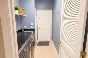 6828 Honeysuckle Trail, Lakewood Ranch, FL 34202 - Photo 23