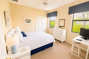 6828 Honeysuckle Trail, Lakewood Ranch, FL 34202 - Photo 17