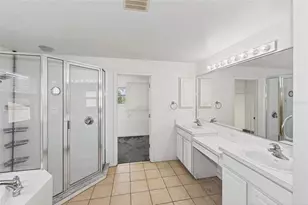 5598 Burnt Branch Cir, Sarasota, FL 34232 - Photo 23